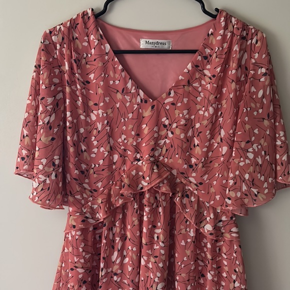 Floral Manydress women’s size medium sundress - Picture 2 of 5